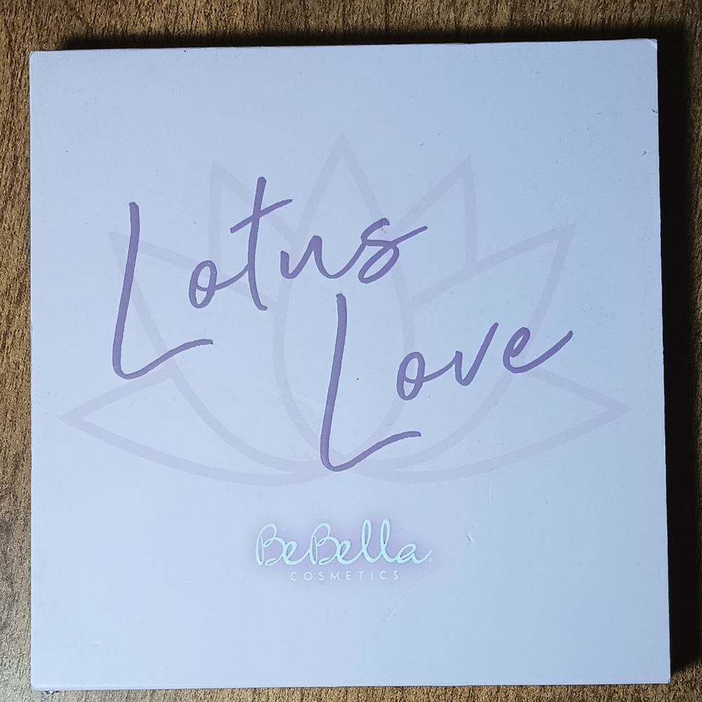 BeBella Lotus Love 16 Eyeshadow Palette New & Authentic Mermaid Barbie Core Glam